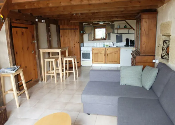 לינה וארוחת בוקר Le Bon Coeur